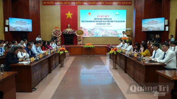 Quang cảnh lễ ký kết - Ảnh: T.Đ