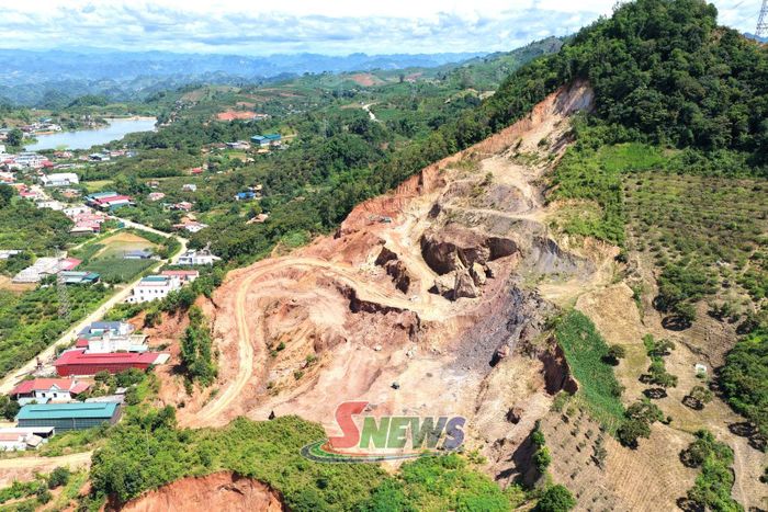 Mỏ khai thác khoáng sản phục vụ sản xuất của Công ty CP Xi măng Mai Sơn.