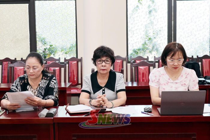 Đại biểu tham gia hội thảo.