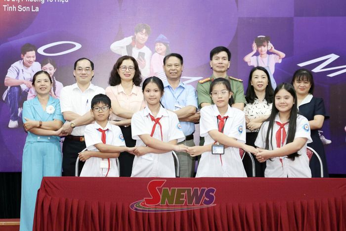 Trường THCS Tô Hiệu ra mắt nhóm học sinh nòng cốt “Đại sứ An toàn số học đường”
