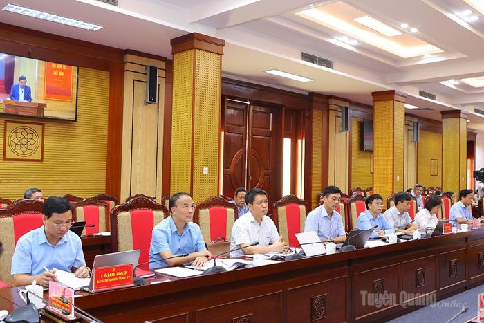 Đại biểu dự hội nghị.
