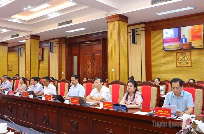 Đại biểu dự hội nghị.