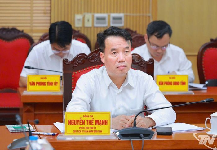 Đồng chí Phó Bí thư Tỉnh ủy, Chủ tịch UBND tỉnh Nguyễn Thế Mạnh dự Hội nghị tại điểm cầu Thái Nguyên.