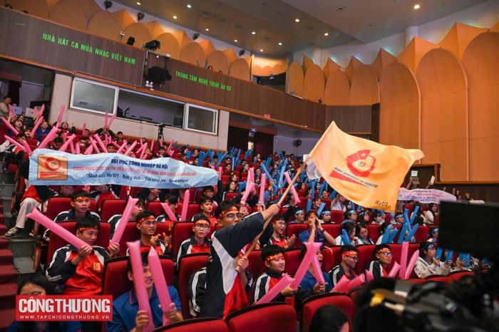 Tháng 11/2026, 5 đội thi xuất sắc nhất gồm: Đại học Công nghiệp Hà Nội, Học viện Báo chí và Tuyên truyền, Trường Đại học Công Thương Thành phố Hồ Chí Minh, Trường Đại học Điện lực, và Trường Đại học Kinh tế - Kỹ thuật Công nghiệp đã bước vào Vòng Chung kết, tranh tài trực tiếp trước sự chứng kiến và cổ vũ của gần 800 đại biểu, cán bộ, sinh viên tại Hà Nội