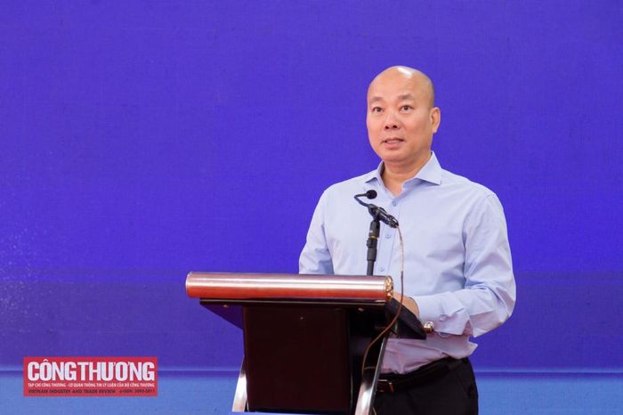 Cục trưởng Vũ Bá Phú cho biết điểm cốt lõi của Chương trình GoGlobal là sự thay đổi về cách tiếp cận, chuyển từ việc “đưa hàng Việt xuất khẩu ra nước ngoài” sang “xây dựng sự hiện diện của doanh nghiệp Việt Nam ở nước ngoài”.