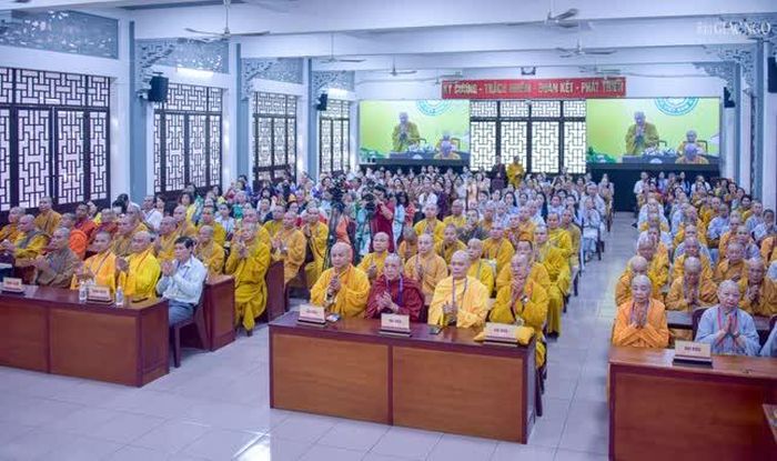 Quang cảnh hội nghị