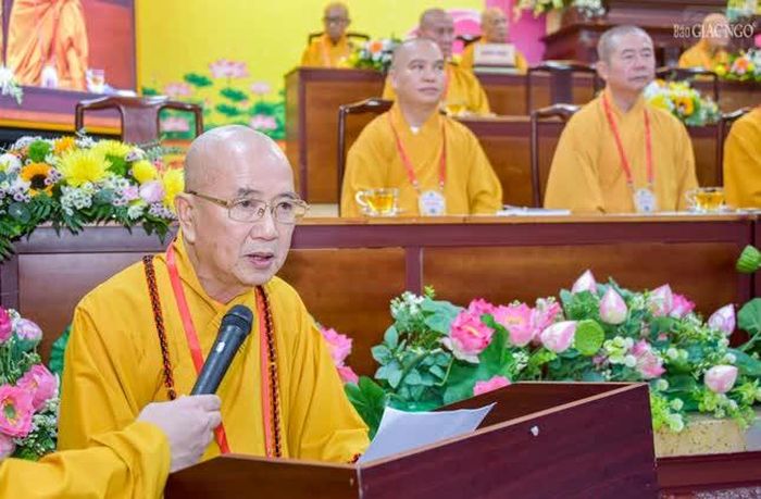 Hòa thượng Thích Khế Chơn phát biểu khai mạc