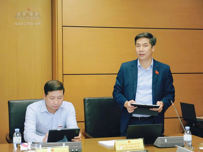 Đại biểu Nguyễn Đào Tùng (Đoàn Vĩnh Long). Ảnh: Media Quốc hội.