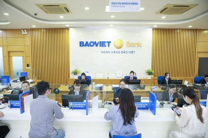 Báo cáo tài chính quý 3/2026 của BaoViet Bank ghi nhận lợi nhuận quý giảm 41,7%. Ảnh minh hoạ