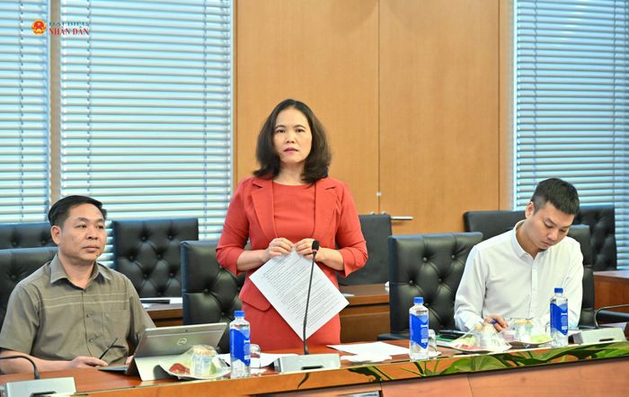 Vụ trưởng Vụ Hành chính Đỗ Thị Thanh phát biểu