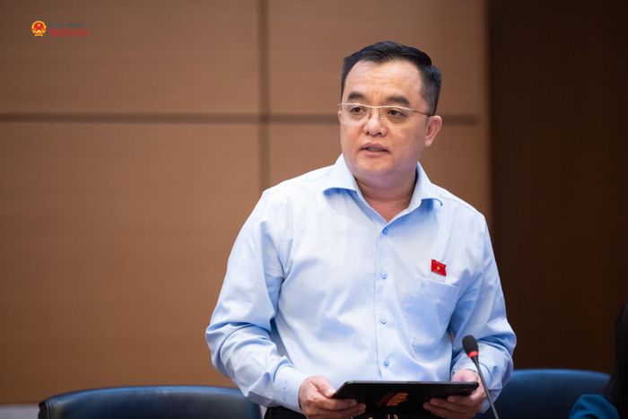 ĐBQH Huỳnh Ngọc Liêm (Lâm Đồng) phát biểu. Ảnh: Phạm Thắng