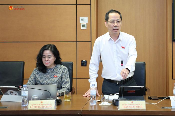 ĐBQH Trần Nhật Minh (Nghệ An) phát biểu