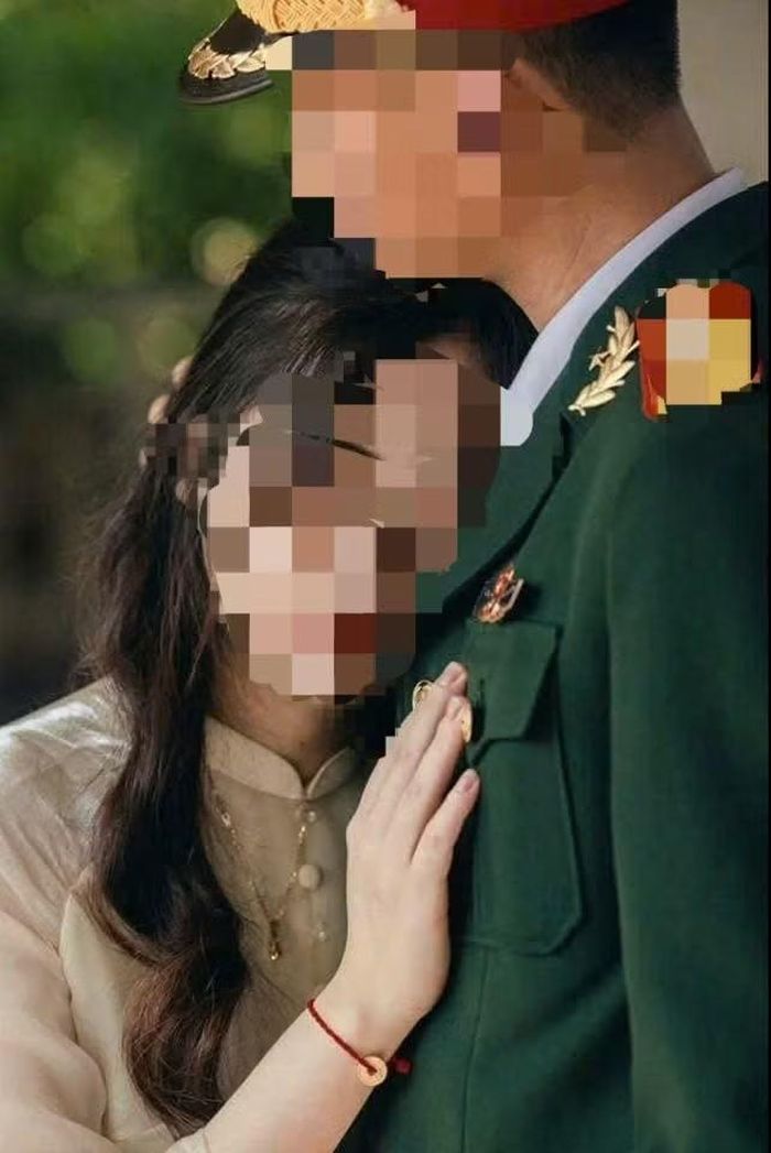 Hình ảnh quân nhân đưa lên trang hẹn hò, tìm bạn