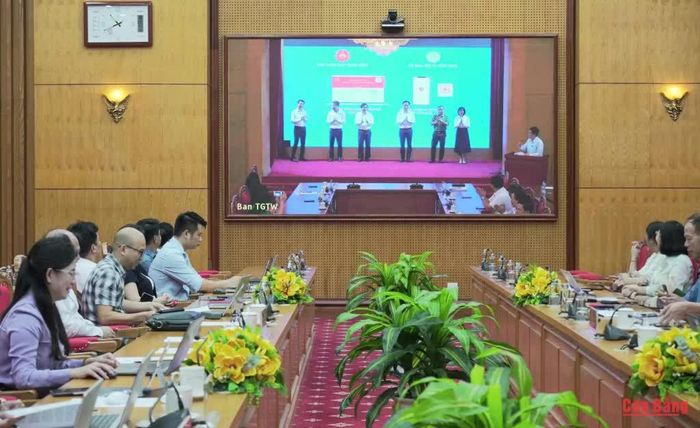 Ban Tuyên giáo Trung ương phát động Cuộc thi trực tuyến “Tìm hiểu về chuyển đổi số quốc gia”.