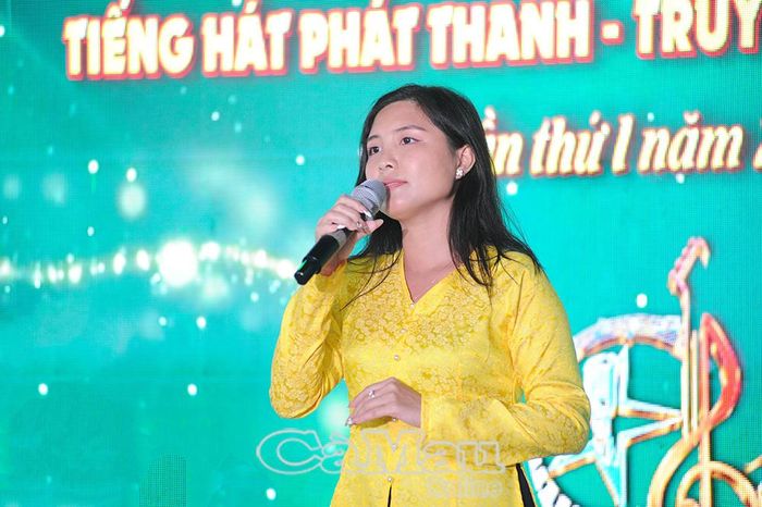 Các thí sinh tranh tài với nhiều thể loại âm nhạc tại vòng tuyển chọn.