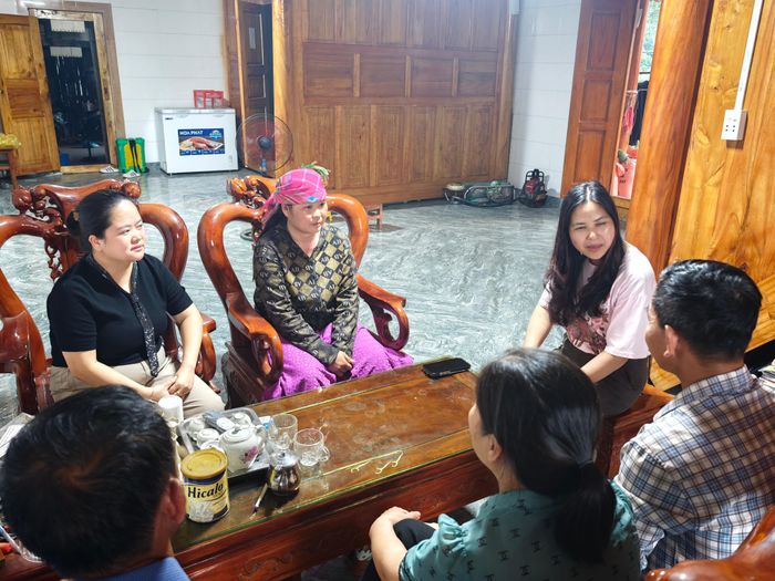 Xã Linh Hồ xác định giải pháp căn cơ là phải phối hợp chặt chẽ giữa cán bộ tư pháp, công an xã và ban quản lý các thôn. Ảnh: TUỆ AN