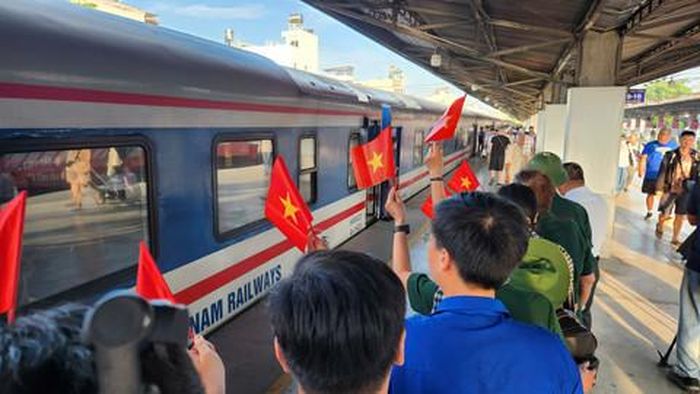 Hài cốt liệt sĩ Lê Thế Khánh đã được đưa từ Quảng Trị về TPHCM bằng tàu hỏa
