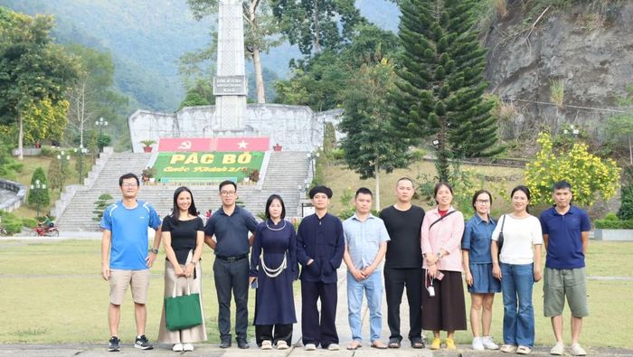 Tạp chí Điện tử và Ứng dụng tiên phong hưởng ứng lời kêu gọi phát triển du lịch của Chủ tịch UBND tỉnh Cao Bằng.