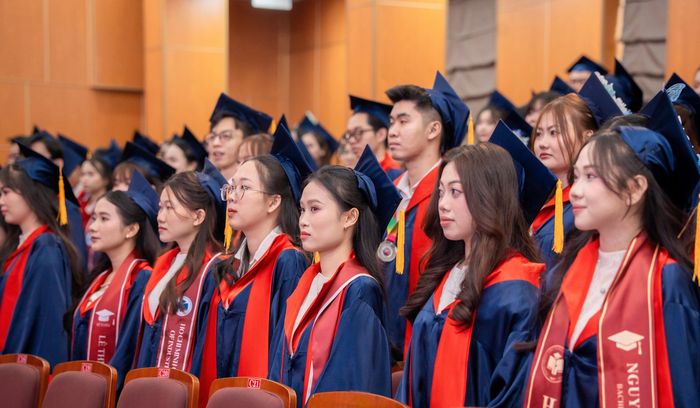 Lê tốt nghiệp tại Trường Đại học Công Thương TP.HCM.