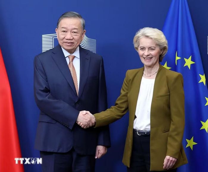 Tổng Bí thư, Chủ tịch nước Tô Lâm gặp Chủ tịch Ủy ban châu Âu Ursula von der Leyen. (Ảnh: Thống Nhất/TTXVN)