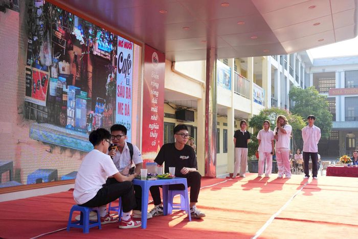 Học sinh đóng vai tuyên truyền phòng, chống bạo lực học đường. Ảnh minh hoạ.