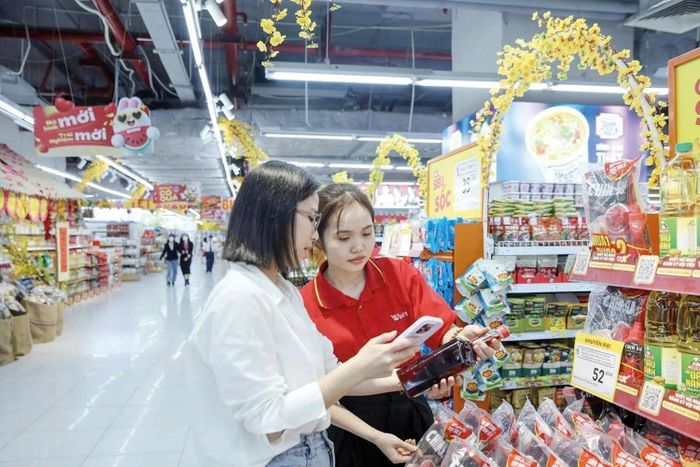 Nhu cầu mua sắm vào dịp cuối năm thường tăng đột biến. Ảnh: An Thư