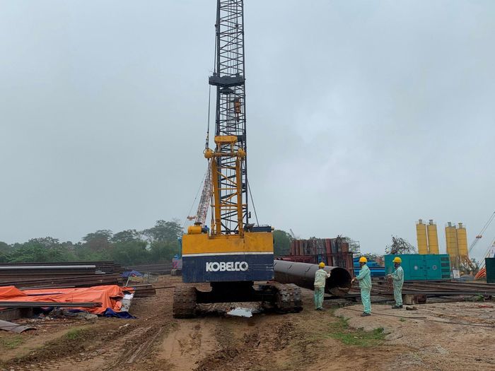 Thiếu hụt nhân lực đang diễn ra tại nhiều dự án của ngành Xây dựng. Ảnh: Tuấn Lương