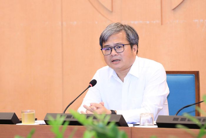 Phó Chủ tịch UBND thành phố Hà Nội Trương Việt Dũng phát biểu chỉ đạo tại cuộc họp. Ảnh: TT 