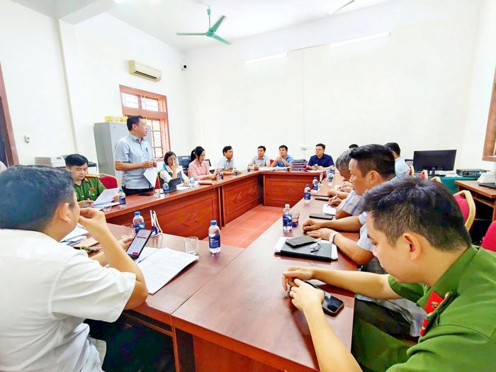 Việc lấy ý kiến phát huy quyền làm chủ của nhân dân, bảo đảm các ý kiến được ghi nhận đầy đủ. Ảnh: Thùy Nam