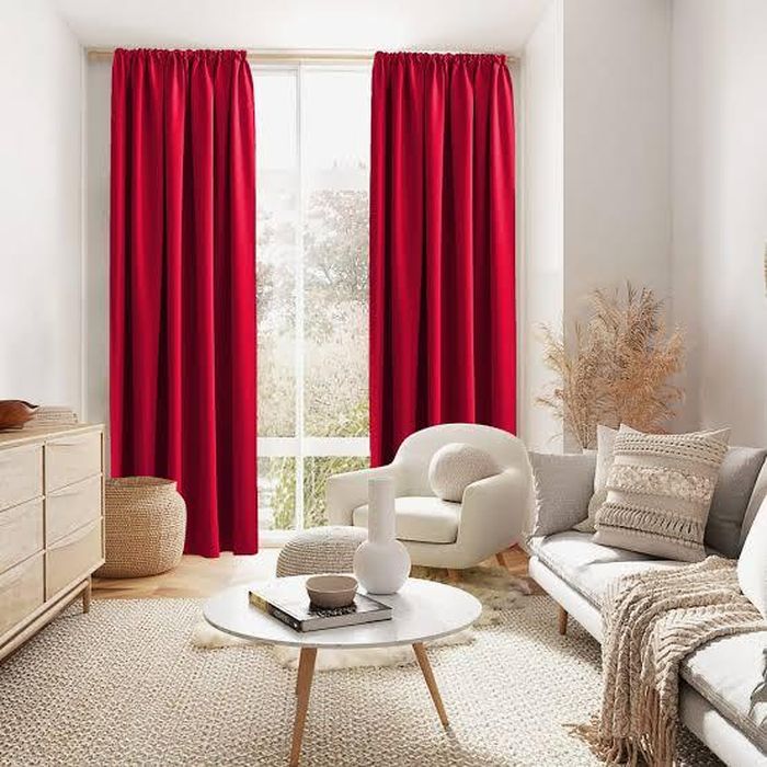 Bên cạnh việc chọn màu rèm theo mệnh, gia chủ cũng cần lưu ý tránh những màu sắc kiêng kỵ trong phong thủy.