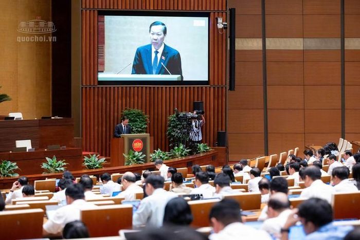 Chủ nhiệm Ủy ban Kinh tế và Tài chính Phan Văn Mãi. Ảnh: Media Quốc hội