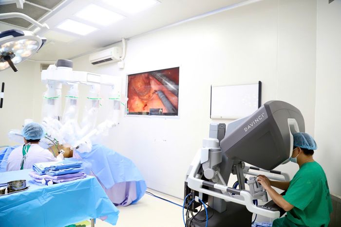 Ứng dụng robot góp phần điều trị ung thư hiệu quả và mang lại chất lượng sống tốt nhất có thể cho người bệnh. Ảnh: BVCC