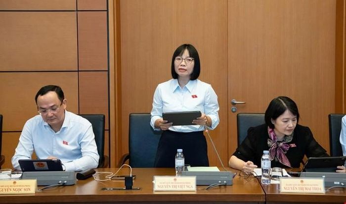 Đại biểu Nguyễn Thị Việt Nga, Đoàn ĐBQH thành phố Hải Phòng. Ảnh: Lâm Hiển