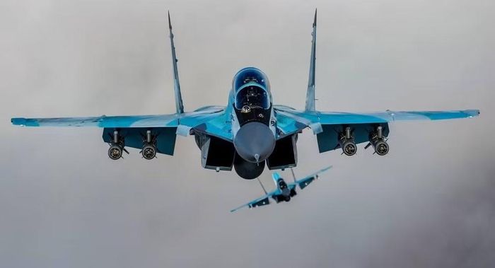 Không quân Nga mặc dù bắt đầu nhận các máy bay chiến đấu MiG-35 theo lô nhỏ vào năm 2019, nhưng nhà máy chưa triển khai sản xuất hàng loạt dòng tiêm kích này trên quy mô lớn.