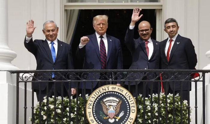 Tuần trước, trang Axios đưa tin ông Netanyahu và ông Trump đã thảo luận về khả năng nối lại chiến dịch quân sự quy mô lớn nhằm vào Iran trước các cuộc bầu cử tại Mỹ và Israel. Tuy nhiên, một quan chức Mỹ đã bác bỏ thông tin này.