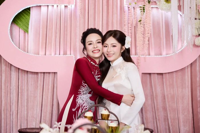 Bà Liễu đã lên kế hoạch và chuẩn bị suốt một năm trời cho đám cưới của con gái.