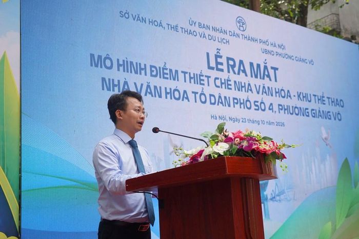 Ông Trần Trung Hiếu, Phó Giám đốc Sở VHTTDL Hà Nội phát biểu tại lễ ra mắt Mô hình điểm thiết chế Nhà văn hoá