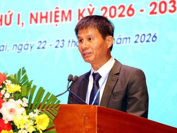 NSƯT Đặng Công Hưng, Chủ tịch Hội VHNT tỉnh Gia Lai phát biểu tại Đại hội