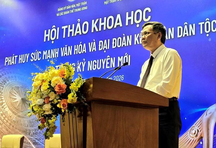Phó Chủ tịch Ủy ban Trung ương Mặt trận Tổ quốc Việt Nam Trần Thắng phát biểu khai mạc Hội thảo