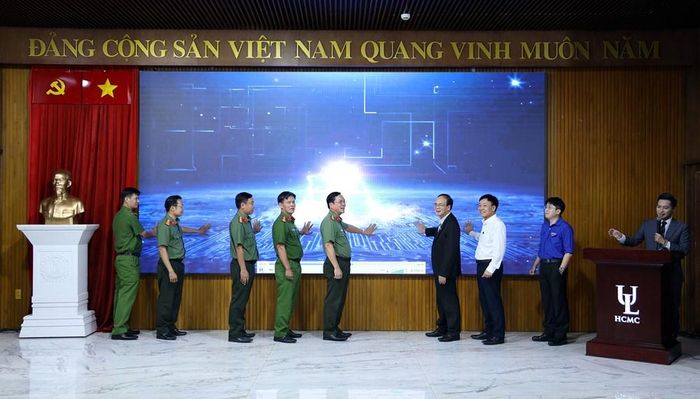 Các đại biểu kích hoạt mô hình “Trường học không ma túy”