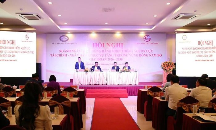 Tại vùng Đông Nam Bộ, dư nợ tín dụng 9 tháng năm 2026 ước đạt gần 6,8 triệu tỷ đồng, chiếm gần 35% tổng dư nợ toàn quốc - Ảnh: chinhphu.vn/LA