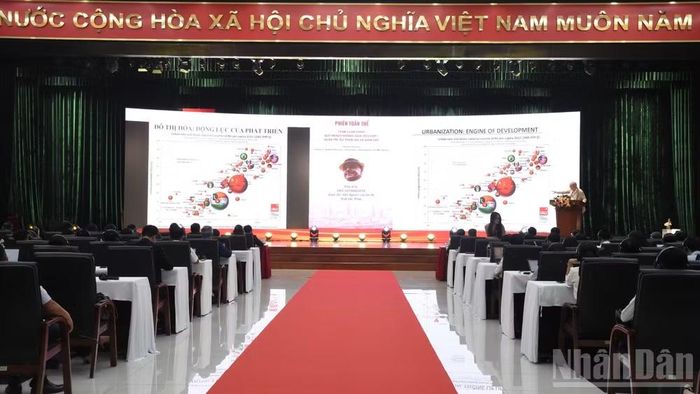 Khai mạc phiên toàn thể Diễn đàn Phát triển bền vững Việt Nam 2026. (Ảnh: ANH ĐÀO)