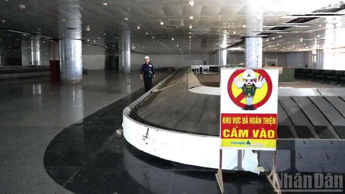Khu vực xử lý hành lý đã hoàn thành. (Ảnh: THIÊN VƯƠNG)