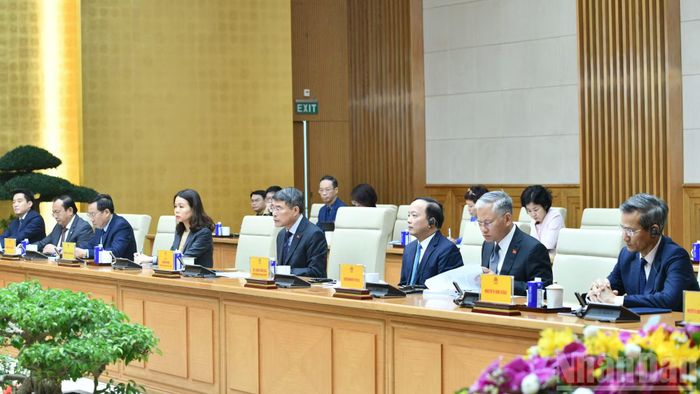 Thủ tướng Chính phủ Lê Minh Hưng và lãnh đạo các bộ, ngành Việt Nam tham dự buổi tiếp. (Ảnh: THANH GIANG)