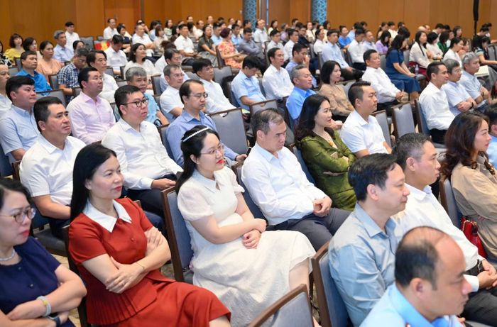 Các đại biểu dự hội nghị. (Ảnh: THẾ ĐẠI)