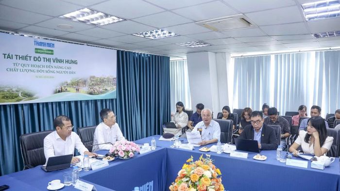 Quang cảnh Tọa đàm “Tái thiết đô thị Vĩnh Hưng, từ quy hoạch đến nâng cao chất lượng đời sống người dân”. (Ảnh: Ban tổ chức cung cấp)