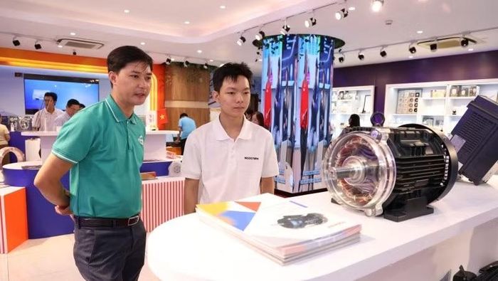 Trưng bày các sản phẩm cơ khí-điện tại Thành phố Hồ Chí Minh. (Ảnh: CTV)