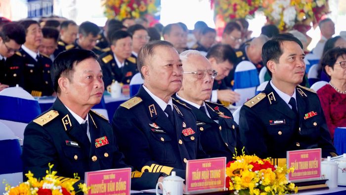 Sau 9 ngày trên biển, tàu cập bến Vàm Lũng an toàn. Chuyến vận chuyển đầu tiên mở ra một phương thức chi viện trực tiếp cho chiến trường miền nam.