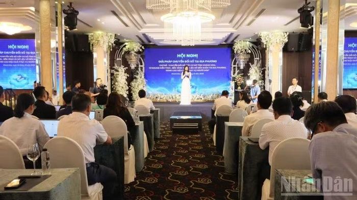 Toàn cảnh hội nghị. (Ảnh: VŨ TÂN)