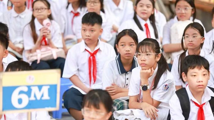 Học sinh lớp 6. (Ảnh: ĐẠI THẮNG)